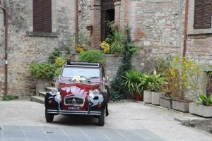 Noleggio auto d'epoca Citroen_2CV_charleston